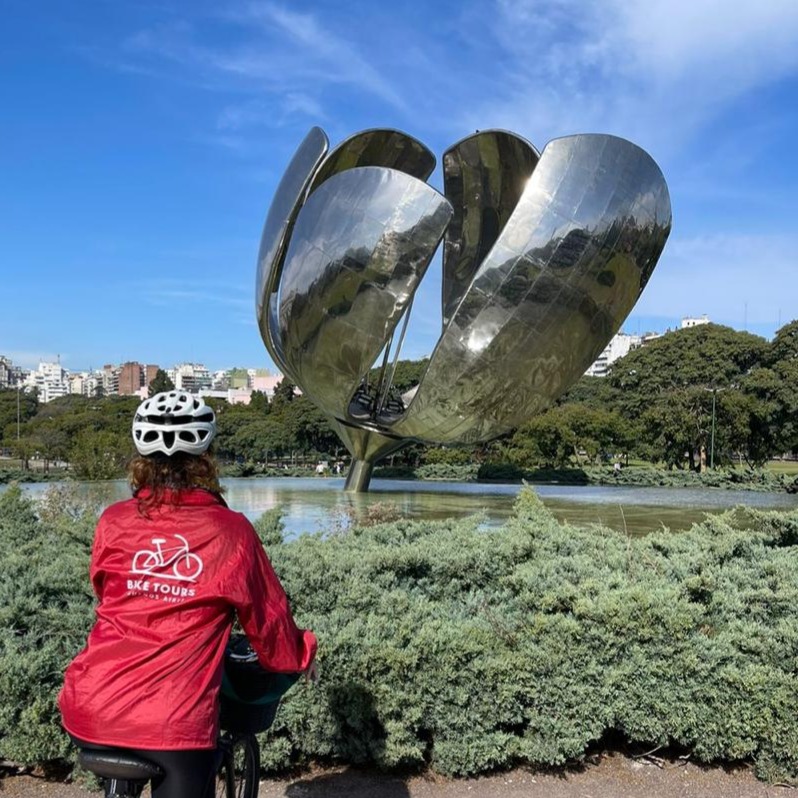 ¡Descubra Buenos Aires sobre ruedas!